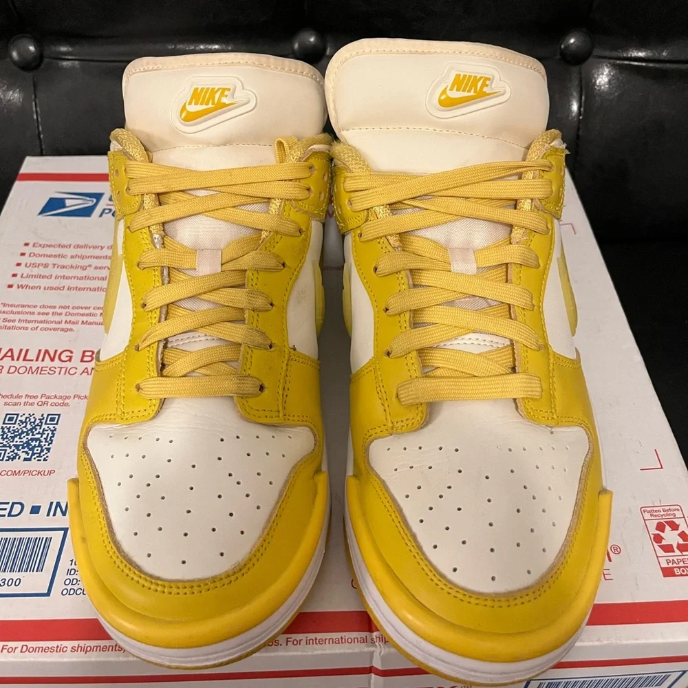 Women’s Nike Dunk Low Twist “Vivid Sulfur / Coconut Milk” Sz 11 - Picture 2 of 7